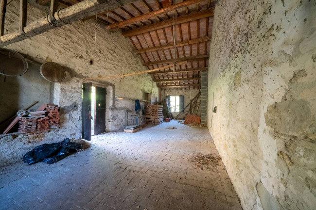 Cascina/Casale/Masseria in vendita a Rufina