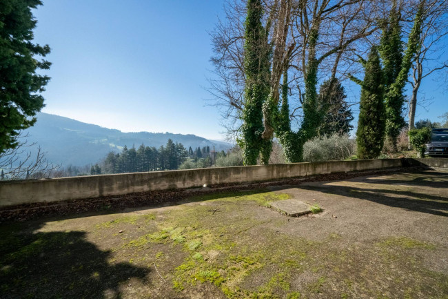 Cascina/Casale/Masseria in vendita a Rufina