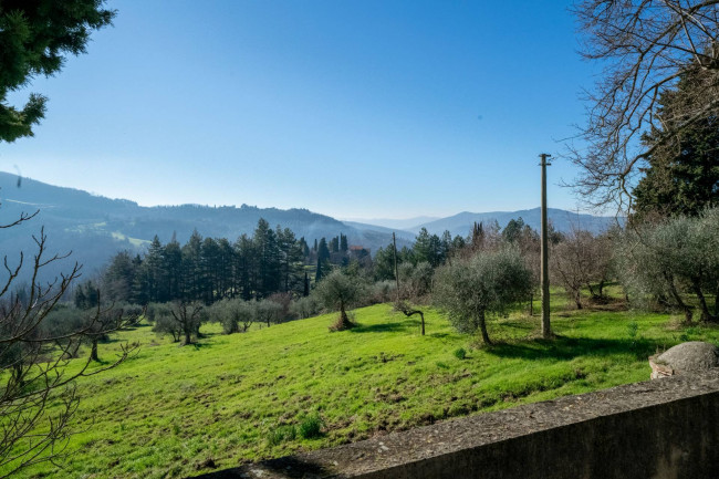 Cascina/Casale/Masseria in vendita a Rufina