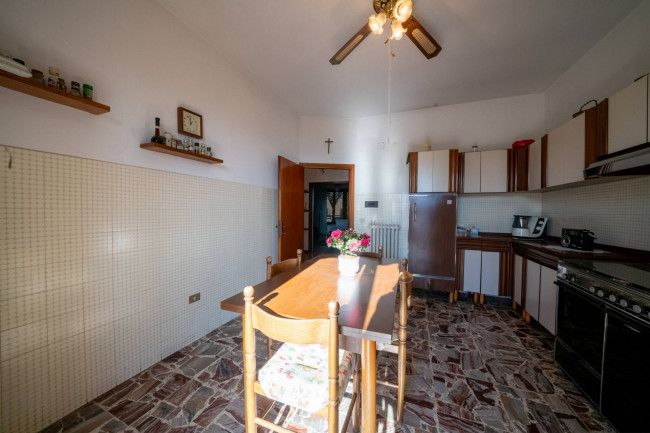 Appartamento in vendita a Cavriglia