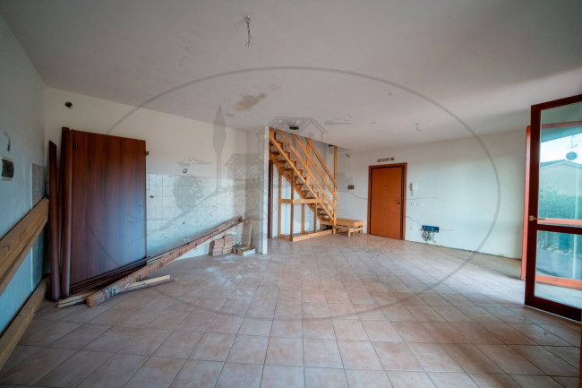 Appartamento in vendita a Reggello