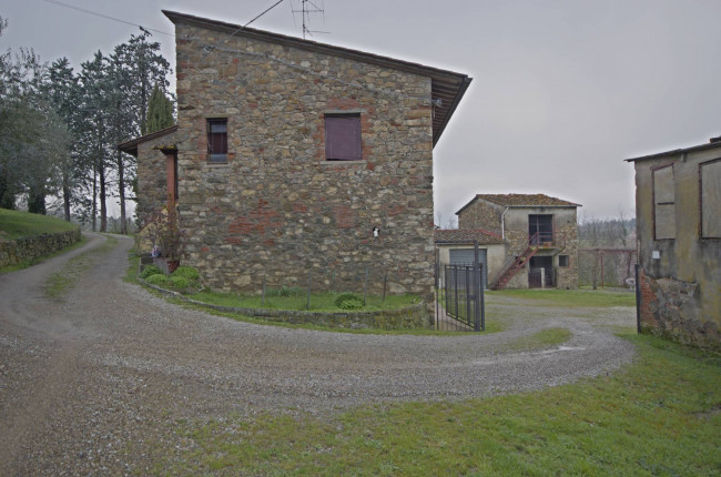 Rustico in vendita a Cavriglia