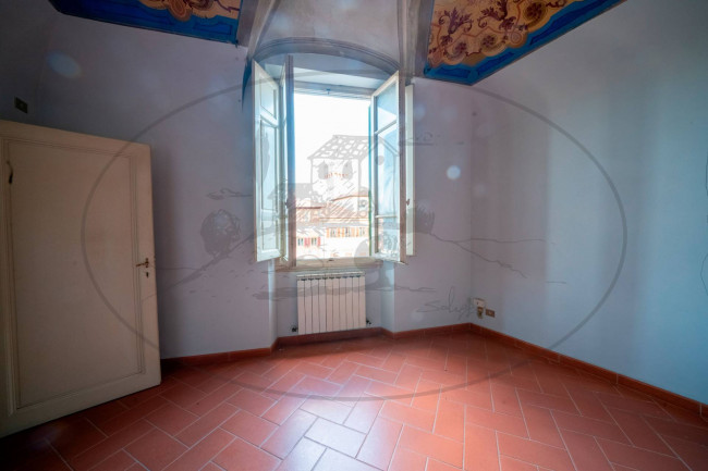 Locale commerciale in affitto a Figline e Incisa Valdarno