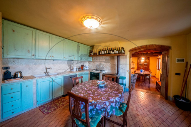 Casa colonica in vendita a Loro Ciuffenna