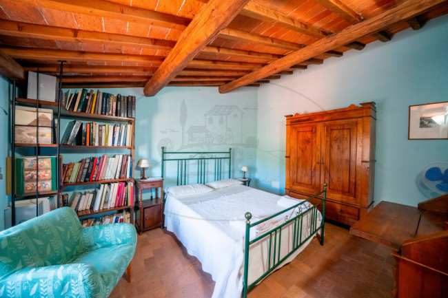 Casa colonica in vendita a Loro Ciuffenna
