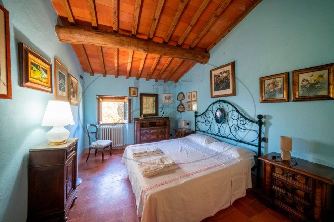 Casa colonica in vendita a Loro Ciuffenna