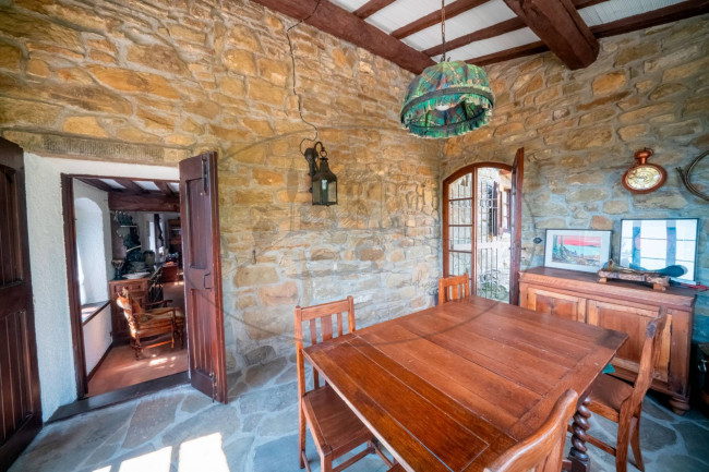 Casa colonica in vendita a Loro Ciuffenna