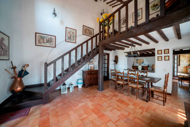 Casa colonica in vendita a Loro Ciuffenna