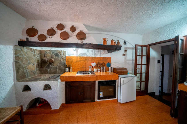 Casa colonica in vendita a Loro Ciuffenna