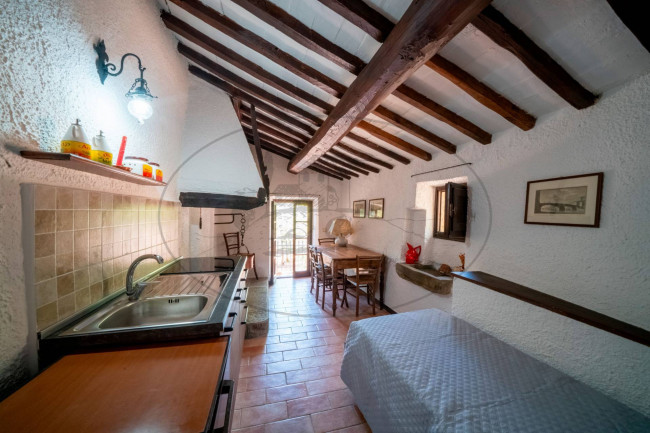 Casa colonica in vendita a Loro Ciuffenna