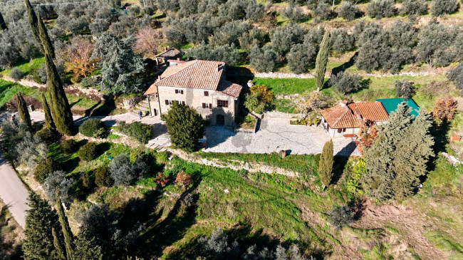 Casa colonica in vendita a Loro Ciuffenna