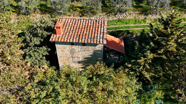 Casa colonica in vendita a Loro Ciuffenna