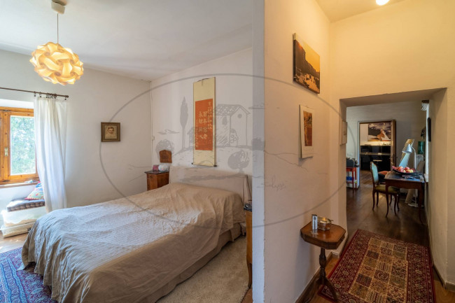 Casa colonica in vendita a Capolona