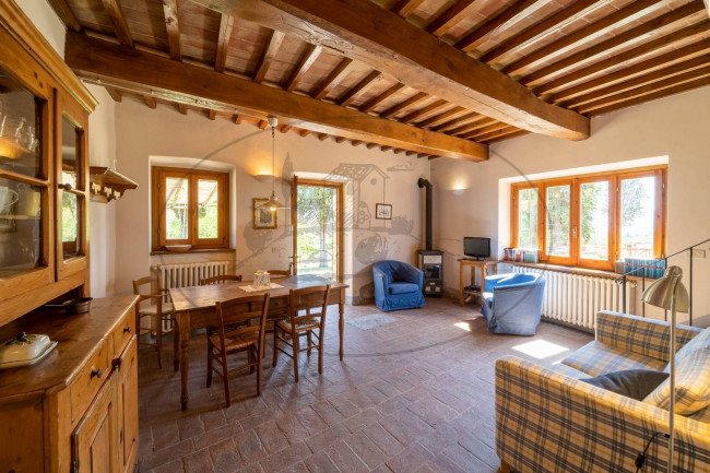 Casa colonica in vendita a Capolona