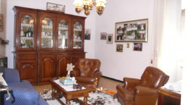 Casa colonica in vendita a San Giovanni Valdarno