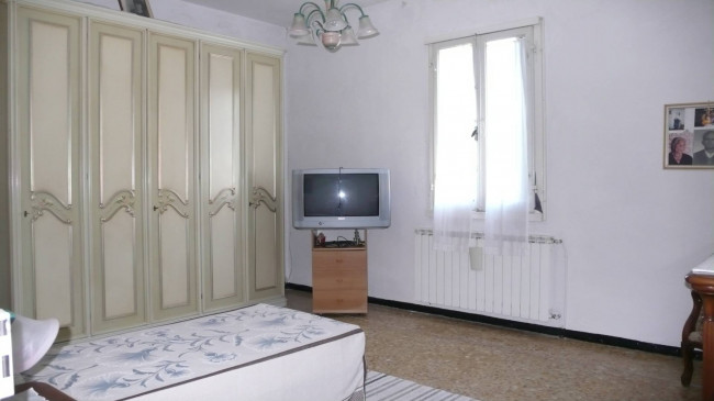 Casa colonica in vendita a San Giovanni Valdarno