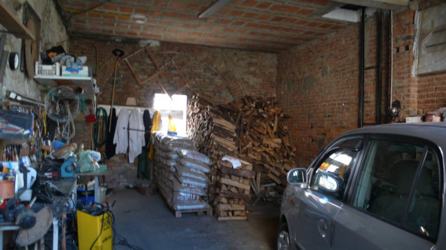 Casa colonica in vendita a San Giovanni Valdarno