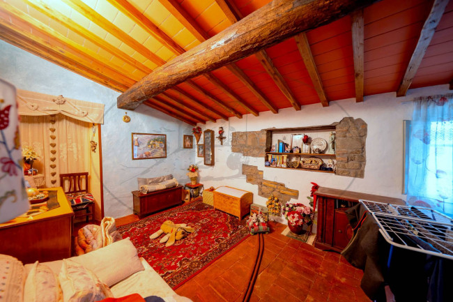 Casa semi indipendente in vendita a Castelfranco Piandiscò