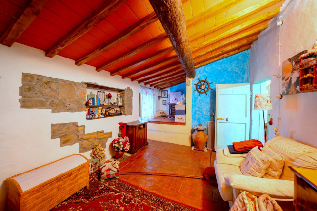 Casa semi indipendente in vendita a Castelfranco Piandiscò
