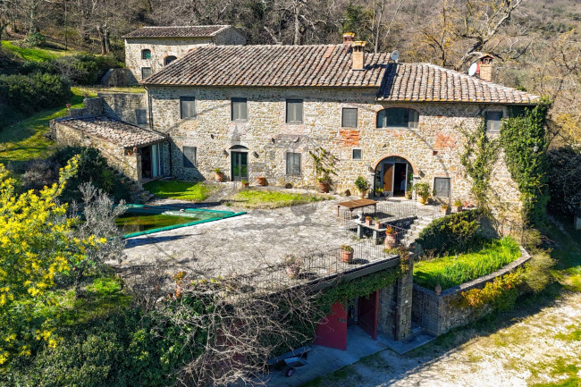 Cascina/Casale/Masseria in vendita a Figline e Incisa Valdarno