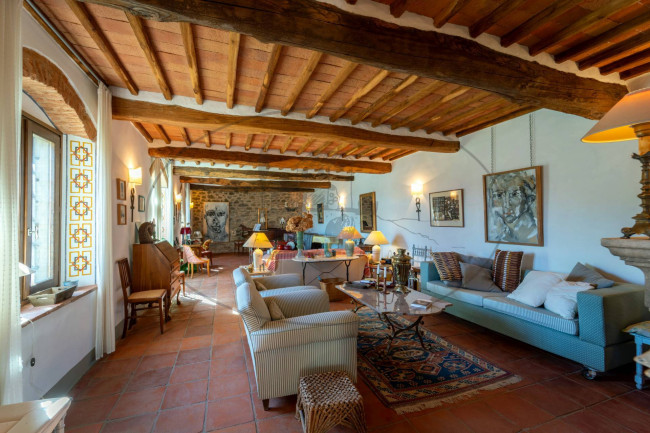 Cascina/Casale/Masseria in vendita a Figline e Incisa Valdarno
