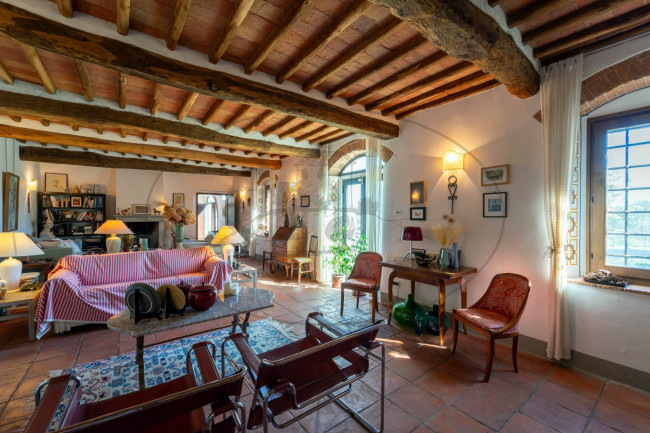 Cascina/Casale/Masseria in vendita a Figline e Incisa Valdarno