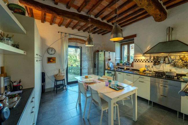 Cascina/Casale/Masseria in vendita a Figline e Incisa Valdarno