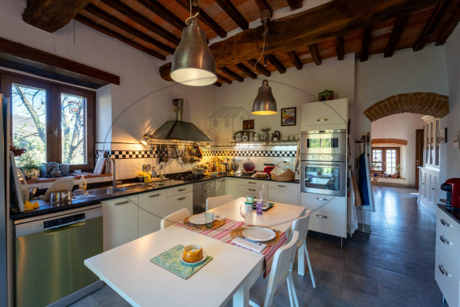 Cascina/Casale/Masseria in vendita a Figline e Incisa Valdarno