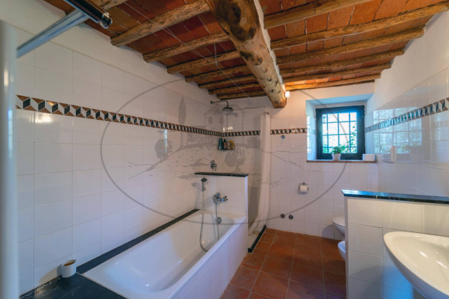 Cascina/Casale/Masseria in vendita a Figline e Incisa Valdarno