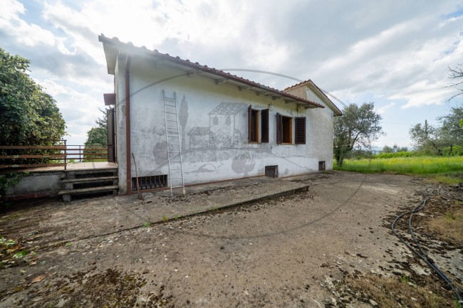 Casa singola in vendita a Reggello