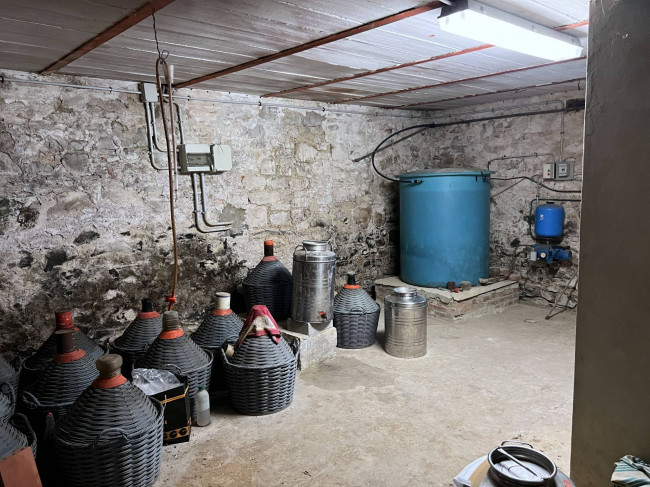 Casa colonica in vendita a Reggello
