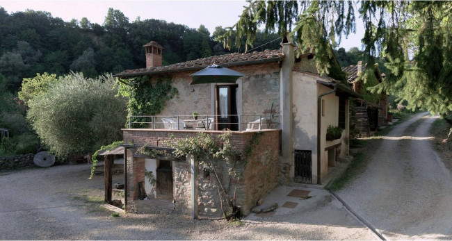 Casa colonica in vendita a Loro Ciuffenna
