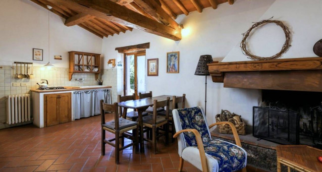 Casa colonica in vendita a Loro Ciuffenna