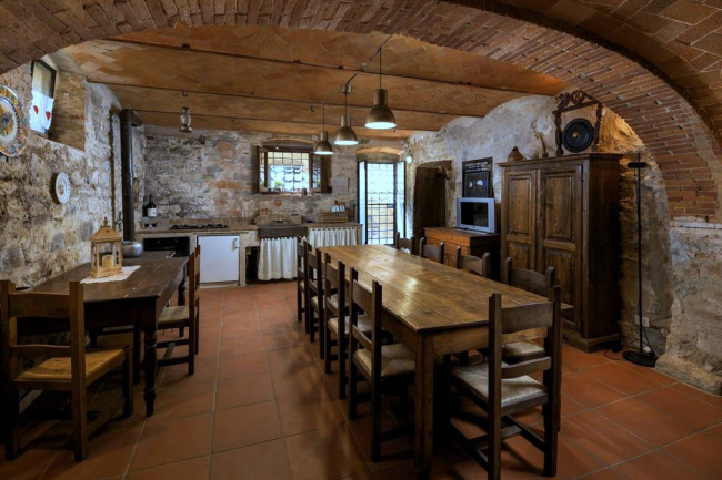 Casa colonica in vendita a Loro Ciuffenna