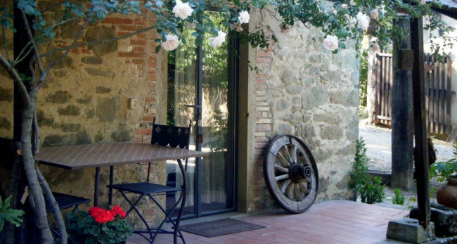 Casa colonica in vendita a Loro Ciuffenna