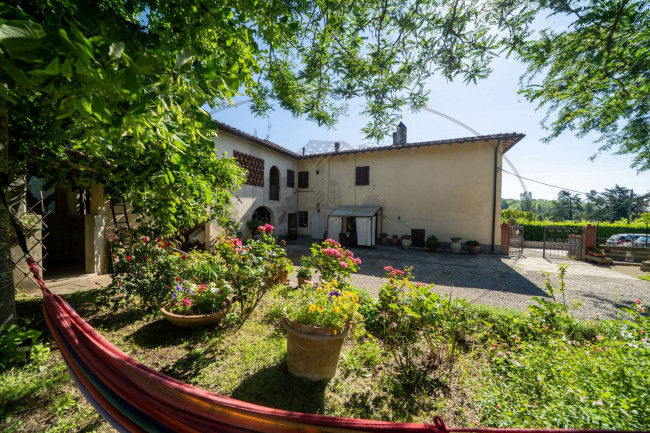 Casa colonica in vendita a Figline e Incisa Valdarno