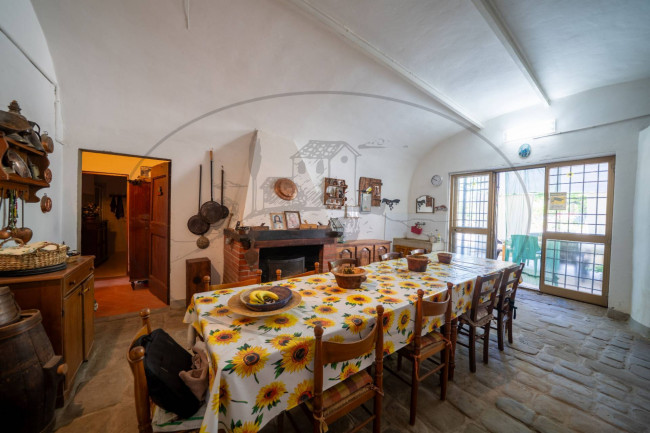 Casa colonica in vendita a Figline e Incisa Valdarno