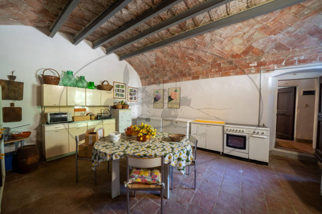 Casa colonica in vendita a Figline e Incisa Valdarno