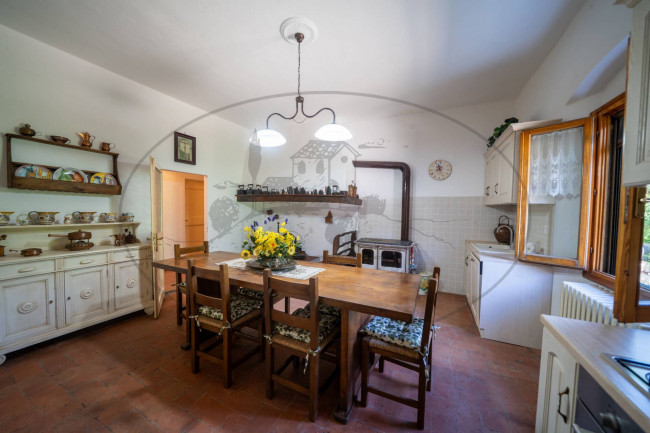 Casa colonica in vendita a Figline e Incisa Valdarno
