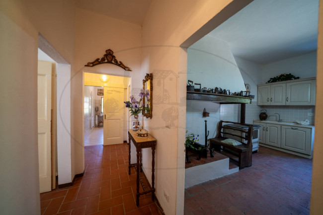 Casa colonica in vendita a Figline e Incisa Valdarno