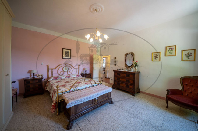 Casa colonica in vendita a Figline e Incisa Valdarno