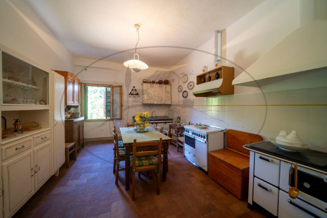 Casa colonica in vendita a Figline e Incisa Valdarno