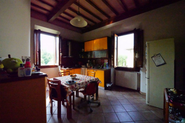 Casa semi indipendente in vendita a Reggello