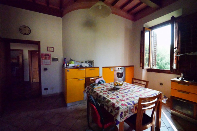 Casa semi indipendente in vendita a Reggello