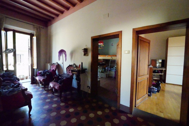 Casa semi indipendente in vendita a Reggello