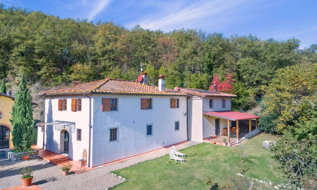 Casa colonica in vendita a Rignano sull'Arno