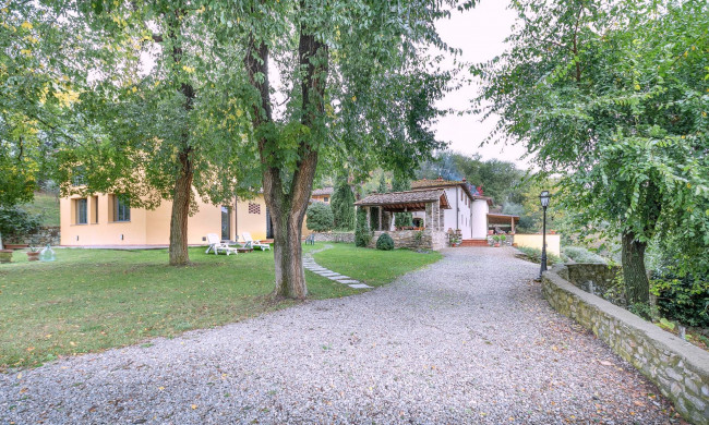 Casa colonica in vendita a Rignano sull'Arno