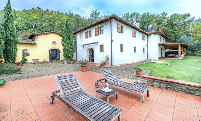 Casa colonica in vendita a Rignano sull'Arno