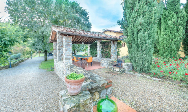 Casa colonica in vendita a Rignano sull'Arno