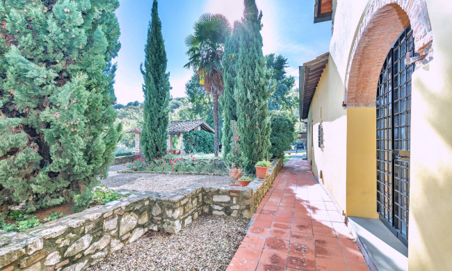 Casa colonica in vendita a Rignano sull'Arno
